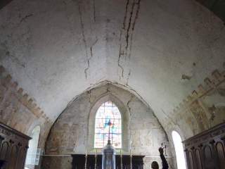 Revigny, voûte en berceau avec peintures médiévales de l'église paroissiale